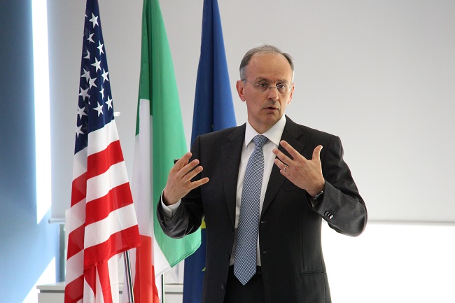 RID - Rivista Italiana Difesa - shownews - Avio guarda al militare ...